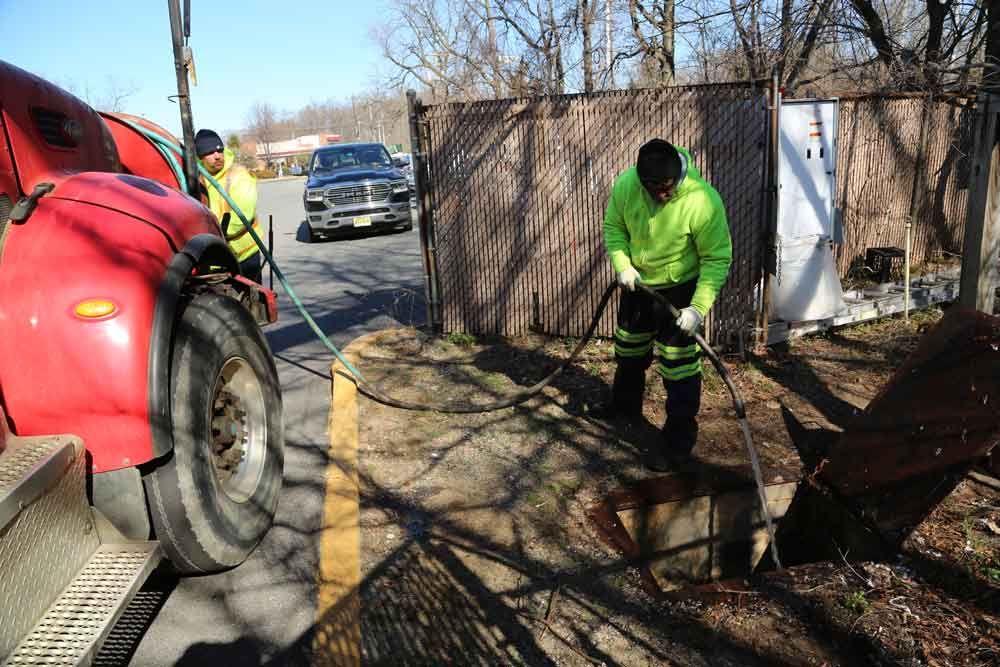 sewer-cleaning-truck-2880w